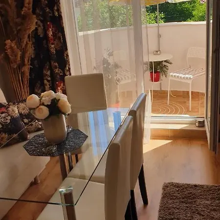 Vsg Apartments Family Апартамент